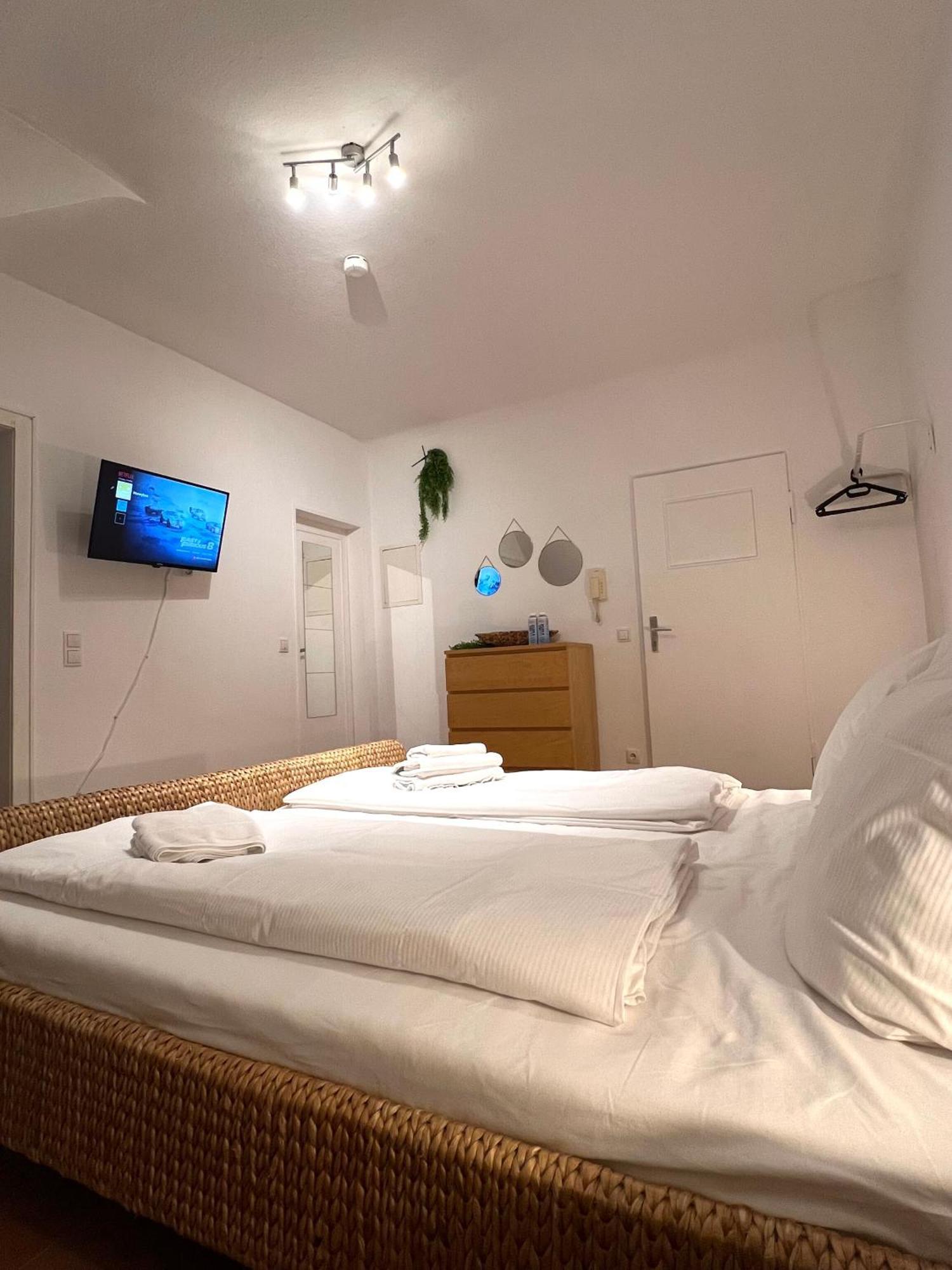Stadtoase Wohnung Nahe Hauptbahnhof 코블렌츠 외부 사진